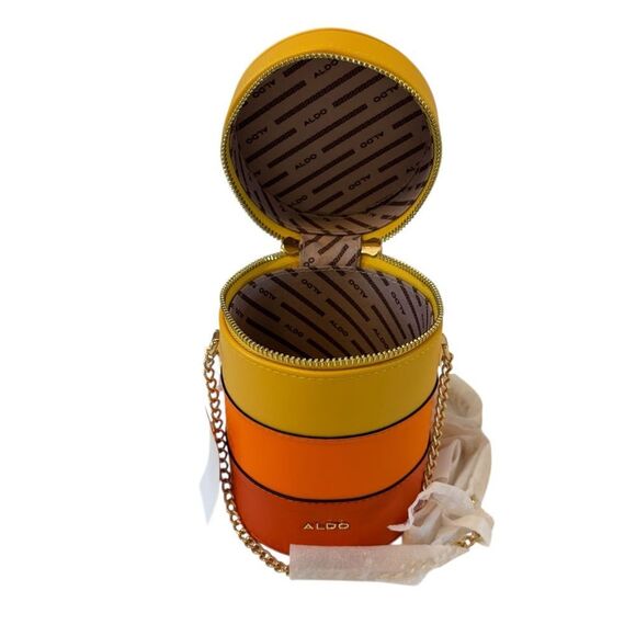 Aldo Colorful Cocktail Collectible Crossbody w/ Gold Chain Strap. - Picture 7 of 8